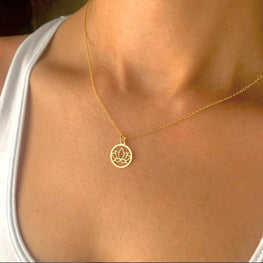 Collier Fleur Lotus en Or 18 carats