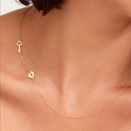 Collier latérale avec la clé du coeur en Or 18 carats