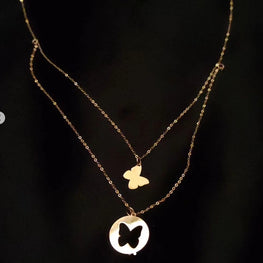 Double collier attaché avec papillon en Or 18 carats