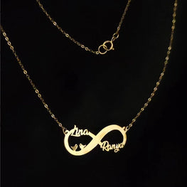 Collier infini symbole d'un lien éternel avec 2 prénoms avec écriture élégante en Or 18 carats